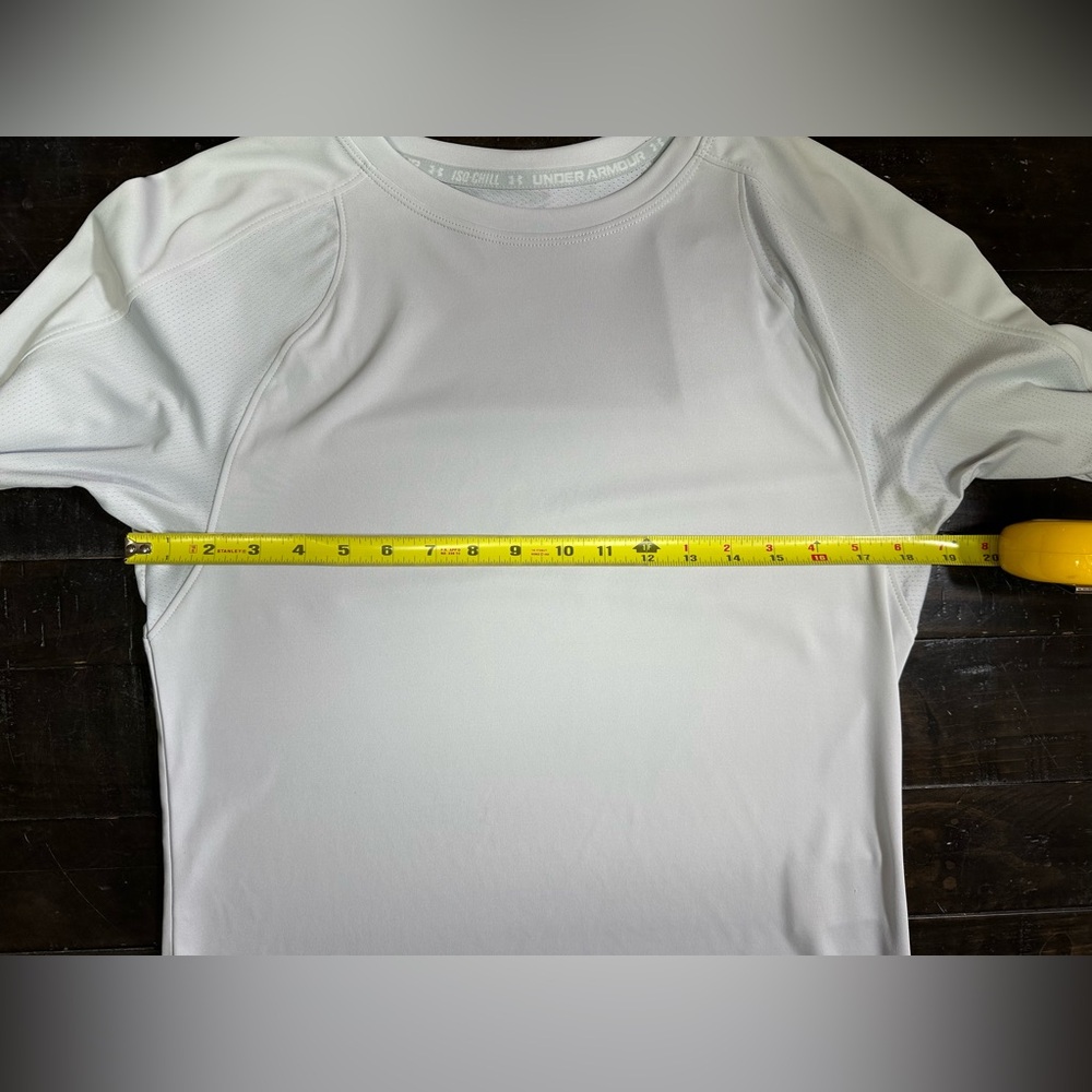 NWT Under Armour Women's Iso-Chill Shore Break Print Long Sleeve Shirt - Medium - Picture 13 of 16